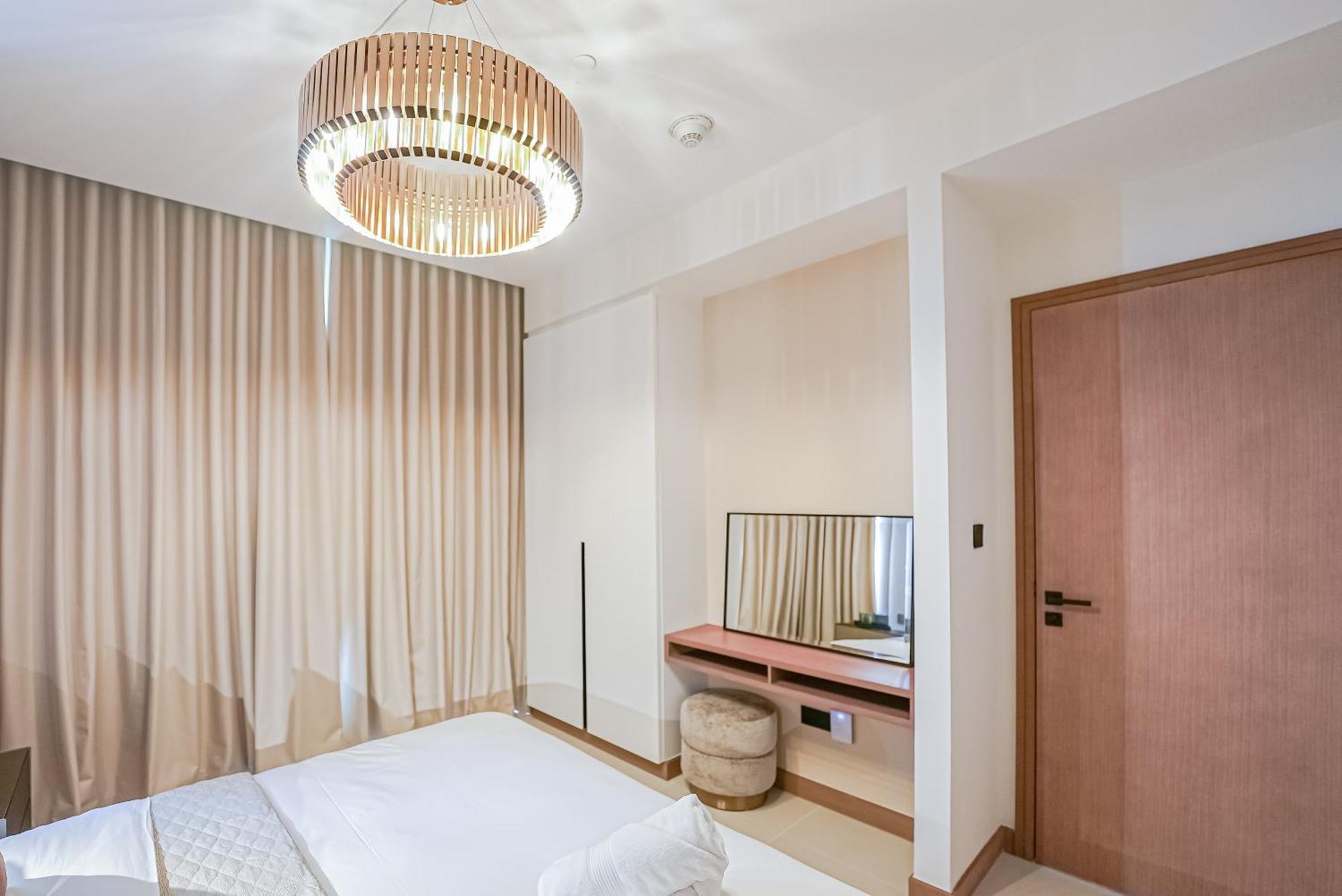 Appartement Modern 2Br High Floor Haven In Vida Dubai Marina Extérieur photo